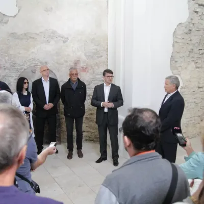 minister kultury madaric com