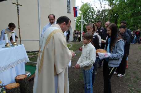 zatvoriť